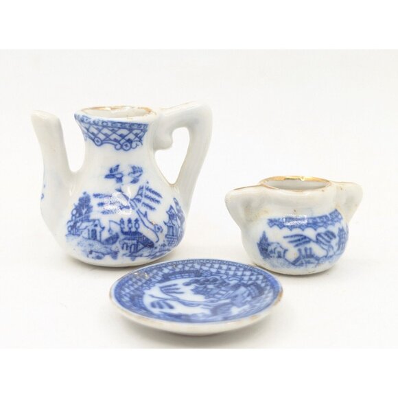 Vtg. Set 3 Miniature Blue Willow Tea Pot Plate & Sugar Blue White China READ - Picture 2 of 16